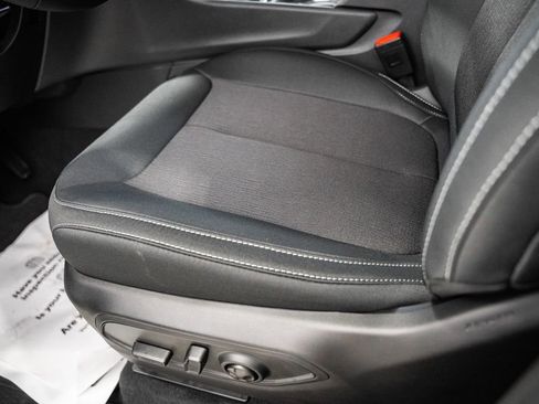 New 2025 Jeep Grand Cherokee L Laredo w/ Luxury Tech Group I image 34