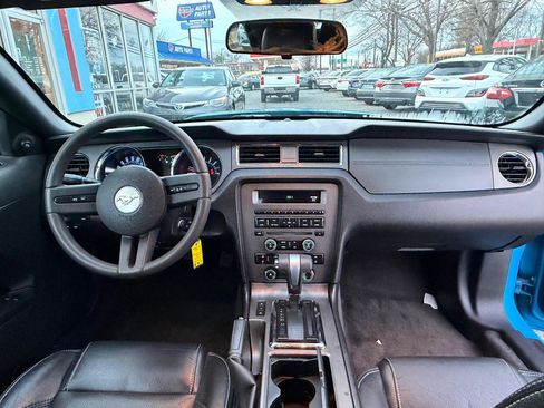 Used 2012 Ford Mustang V6 Convertible image 17