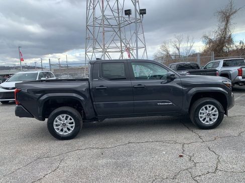 New 2026 Toyota Tacoma SR5 image 34