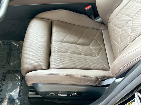 Certified 2024 BMW 530i image 20