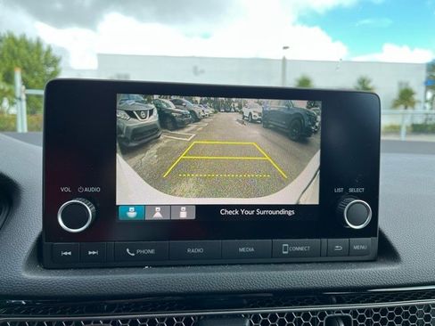 Used 2023 Honda Civic Sport image 8