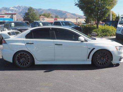 Used 2015 Mitsubishi Lancer Evolution Final Edition image 4