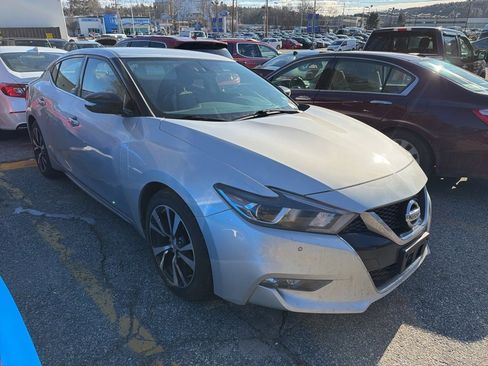 Used 2018 Nissan Maxima 3.5 SV image 4
