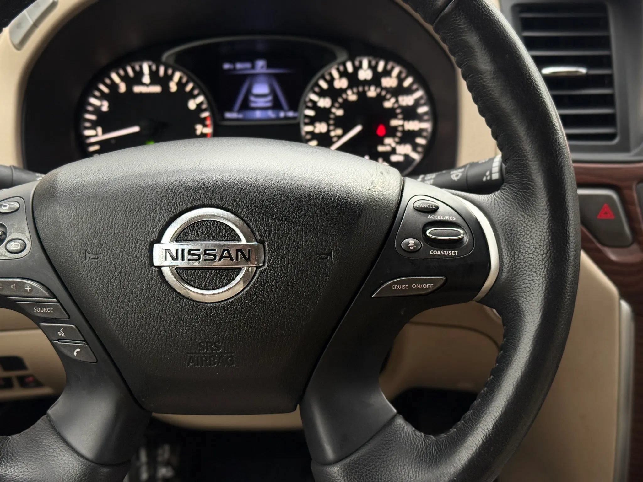 Used 2020 Nissan Pathfinder Platinum AWD/4WD image 34