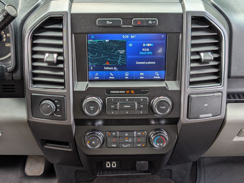 Used 2019 Ford F150 XLT w/ Equipment Group 302A Luxury AWD/4WD image 25