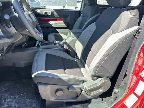 New 2026 Ford Bronco 2-Door AWD/4WD image 22