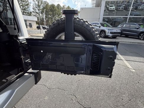 Used 2017 Jeep Wrangler Unlimited Sahara w/ Quick Order Package 24E Chief image 12