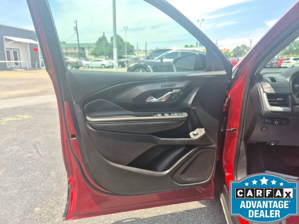 Used 2024 GMC Terrain SLT w/ Elevation Edition FWD image 20