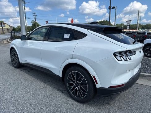 New 2025 Ford Mustang Mach-E Premium image 8