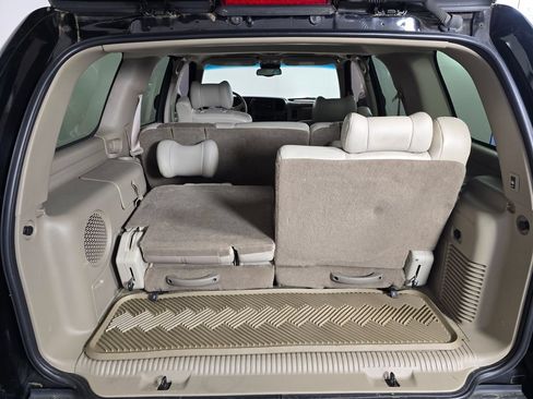 Used 2002 GMC Yukon Denali AWD/4WD image 18