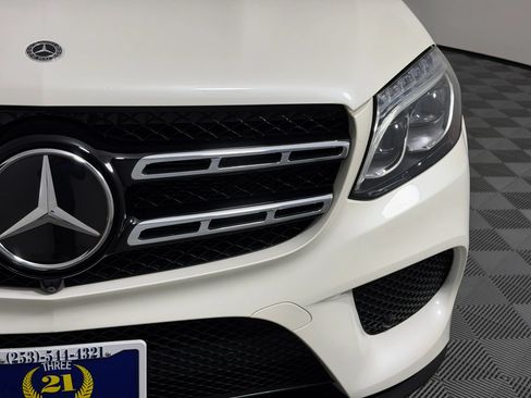Used 2018 Mercedes-Benz GLS 550 4MATIC image 4