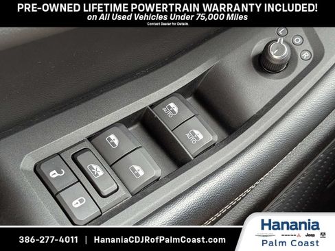 Used 2022 Jeep Grand Cherokee L Limited AWD/4WD image 27