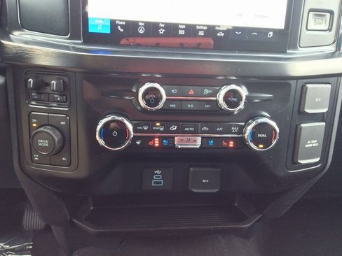 New 2026 Ford F350 Lariat w/ FX4 Off-Road Package image 38