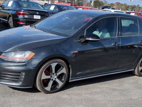 Used 2015 Volkswagen GTI SE image 4