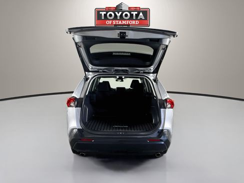 Used 2023 Toyota RAV4 LE AWD/4WD image 24