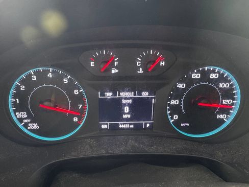 Used 2023 Chevrolet Malibu LT FWD image 4