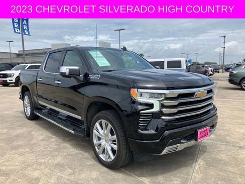 Used 2023 Chevrolet Silverado 1500 High Country w/ High Country Premium Package AWD/4WD image 9