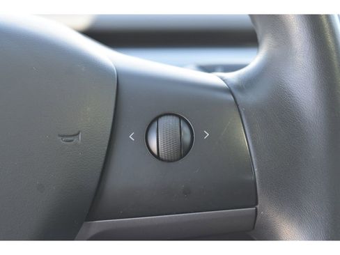 Used 2018 Tesla Model 3 Long Range image 14