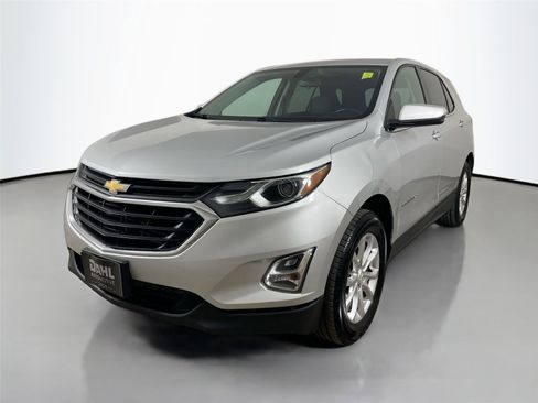 Used 2018 Chevrolet Equinox LT image 4