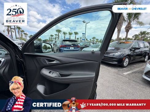 Used 2024 Buick Encore GX Sport Touring AWD/4WD image 28