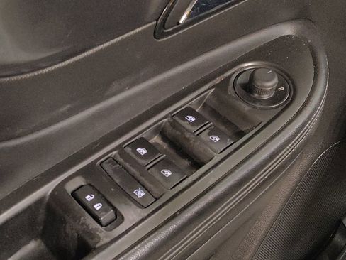 Used 2018 Buick Encore Preferred image 27