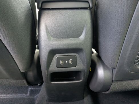 New 2026 Hyundai Venue SEL FWD image 13