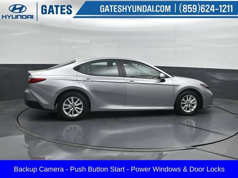 Used 2025 Toyota Camry LE FWD image 3
