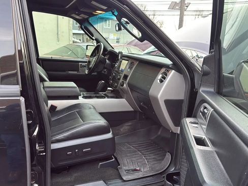 Used 2016 Ford Expedition EL XLT w/ Equipment Group 202A image 23