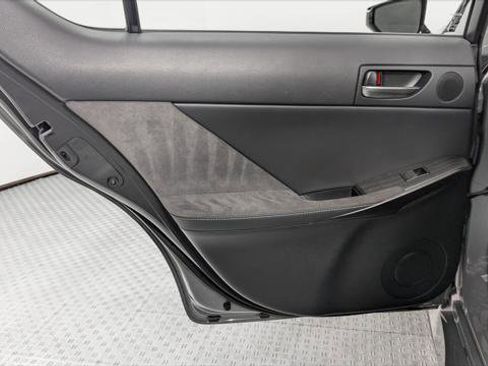 Used 2022 Lexus IS 500 image 17