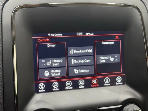 Used 2018 Dodge Durango GT image 36