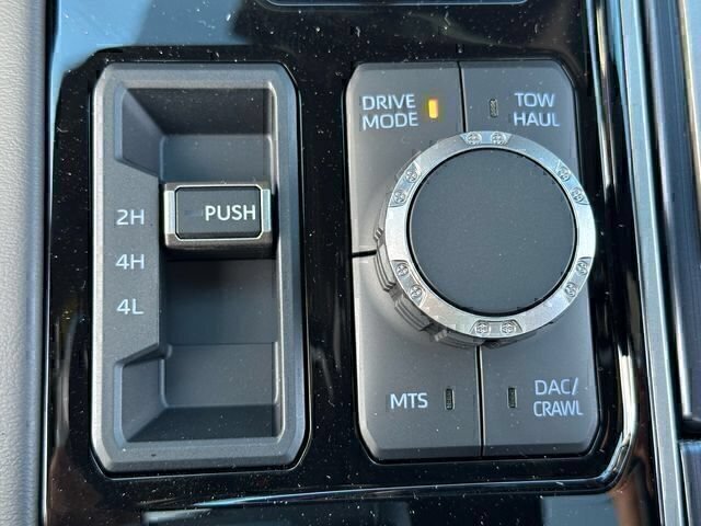 New 2026 Toyota Tundra Platinum w/ TRD Off-Road Package AWD/4WD image 16