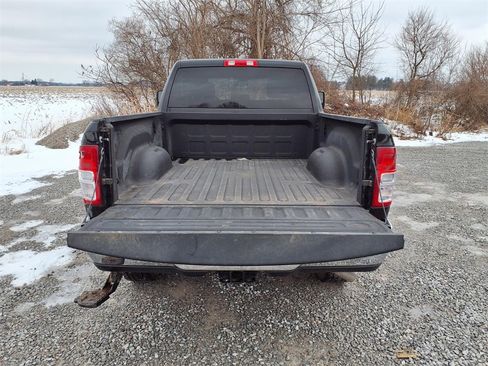 Used 2024 RAM 2500 Big Horn w/ Bed Utility Group image 32