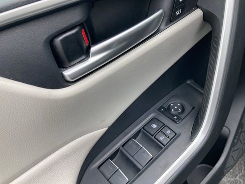 Used 2024 Toyota RAV4 XLE Premium image 11