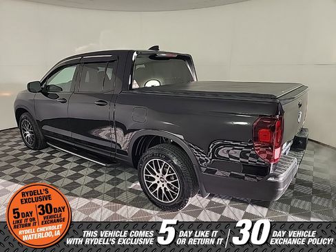 Used 2017 Honda Ridgeline Sport image 7