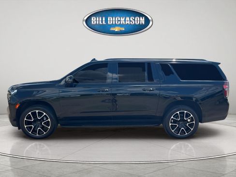 Used 2024 Chevrolet Suburban RST w/ Luxury Package RWD image 4