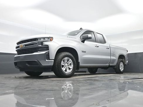 Used 2019 Chevrolet Silverado 1500 LT w/ Texas Edition image 25