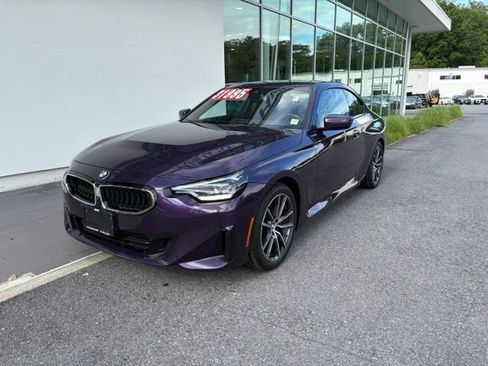 Used 2024 BMW 230i xDrive Coupe w/ Parking Assistance Package AWD/4WD image 3