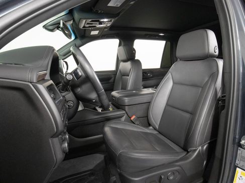 Used 2022 Chevrolet Tahoe Z71 w/ Z71 Off-Road Package image 10