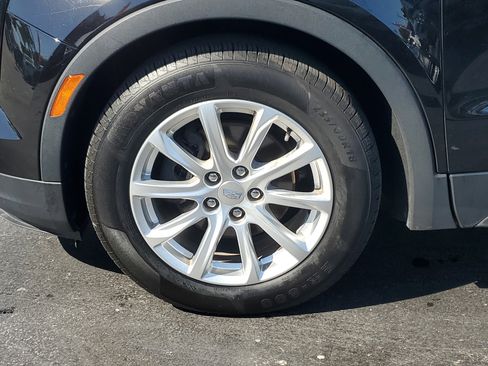 Used 2019 Cadillac XT4 Luxury image 9