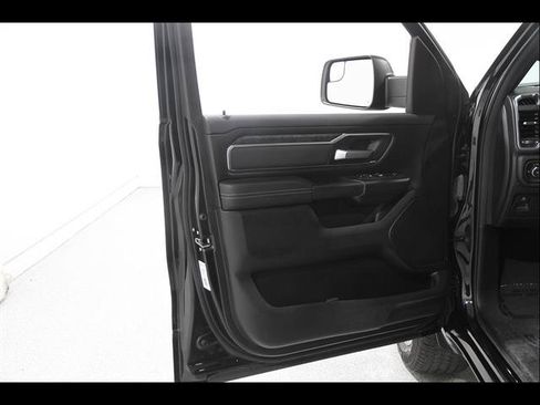 Used 2024 RAM 1500 Big Horn AWD/4WD image 4