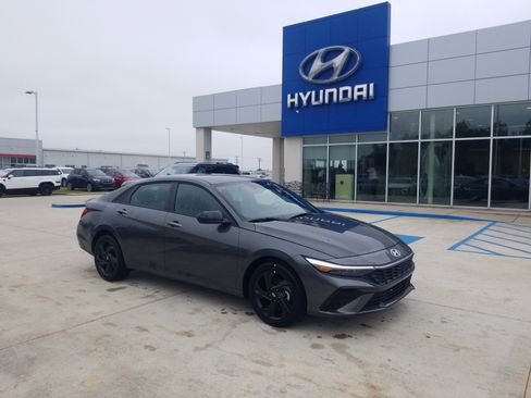 New 2026 Hyundai Elantra Sport FWD image 1
