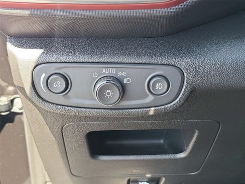 Certified 2023 Chevrolet TrailBlazer RS w/ Convenience Package FWD image 10