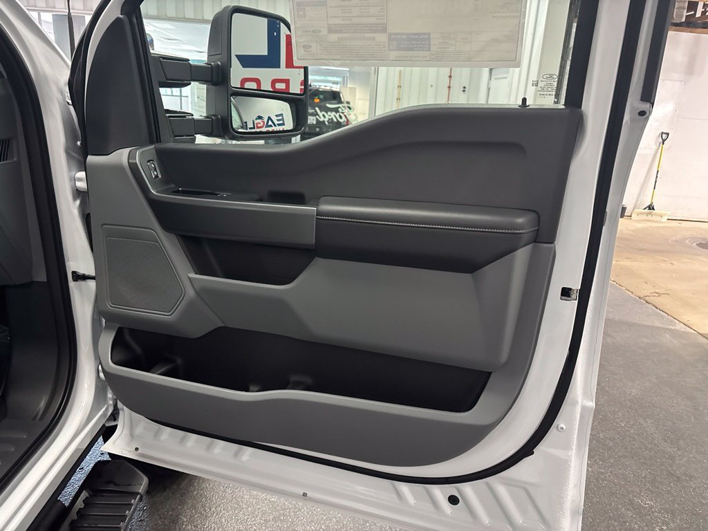 New 2026 Ford F250 XL w/ STX Appearance Package AWD/4WD image 29