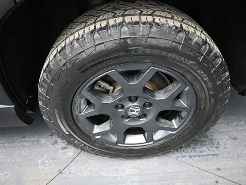 Certified 2023 Honda Pilot TrailSport image 15