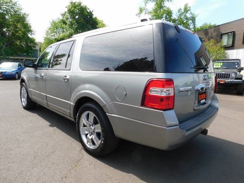 Used 2008 Ford Expedition EL Limited image 3