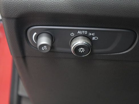 Used 2023 Buick Envision Essence FWD image 36