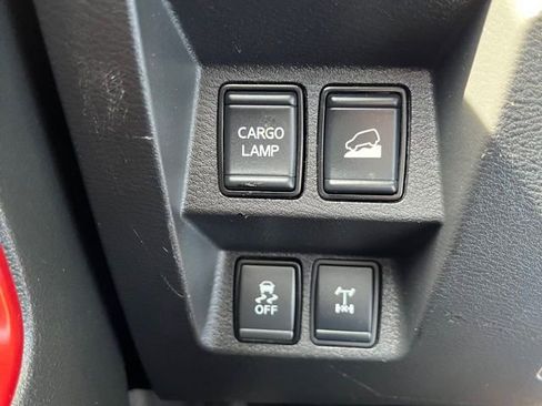 Used 2024 Nissan Frontier PRO-4X AWD/4WD image 15