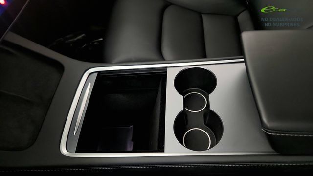 Used 2025 Tesla Model Y Long Range RWD image 70
