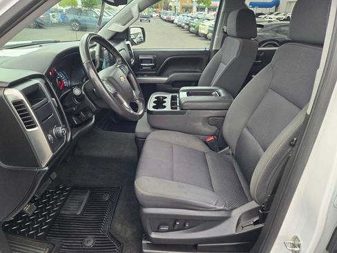 Used 2018 Chevrolet Silverado 1500 LT w/ LT Eassist Package RWD image 11