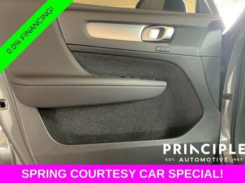 New 2026 Volvo XC40 B4 Core image 21